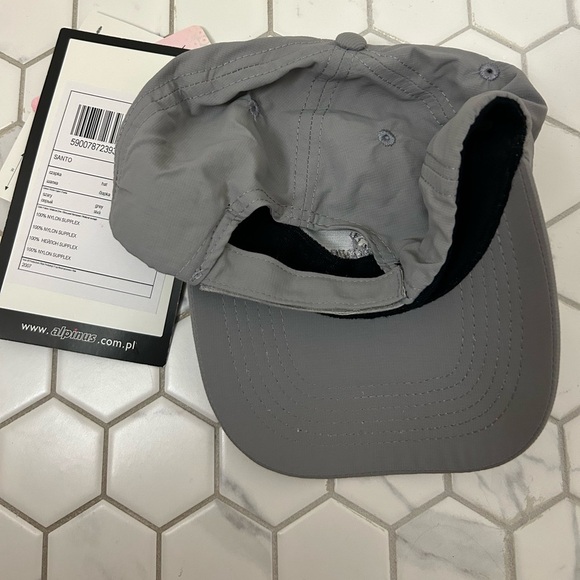 Alpinus Grey Baseball Hat with Insect Repellent Protection in Grey NWT - Picture 3 of 6
